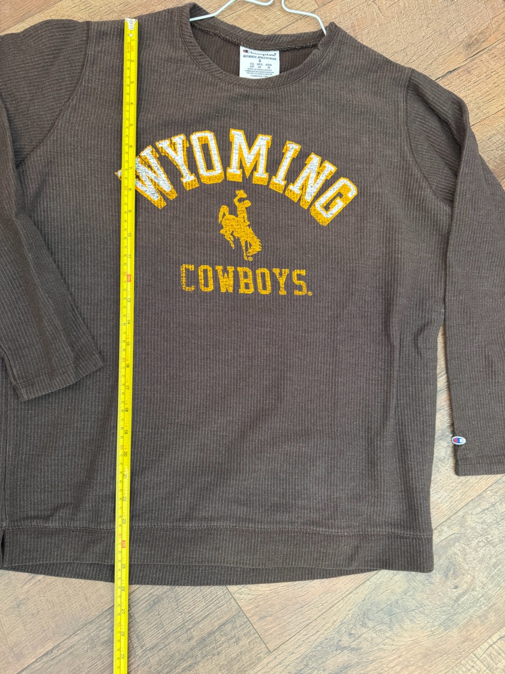 📦 Wyoming Cowboys Waffle Brown Thermal Crewneck Champion Sweater - Picture 7 of 9